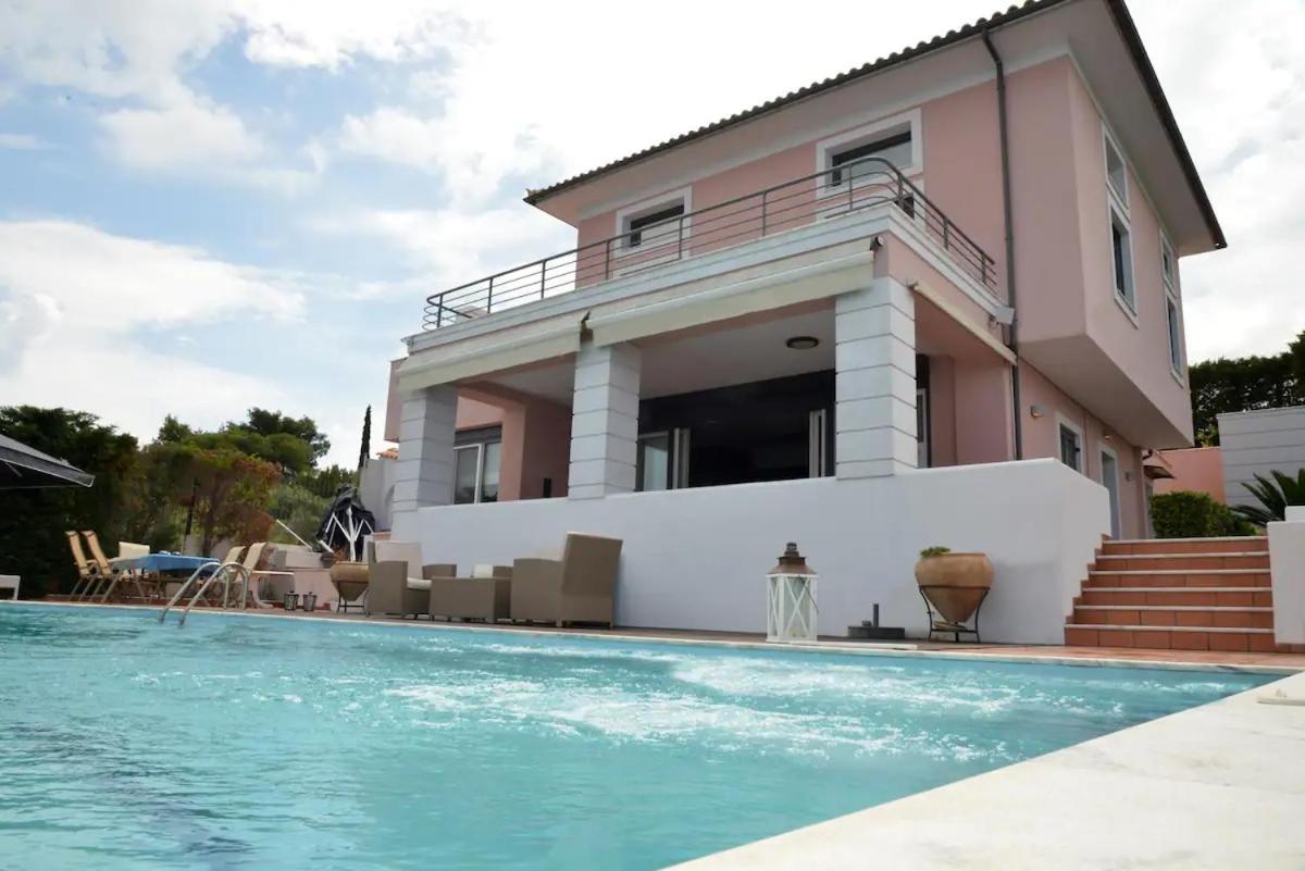 Vila Amalia Theologos  Bagian luar foto